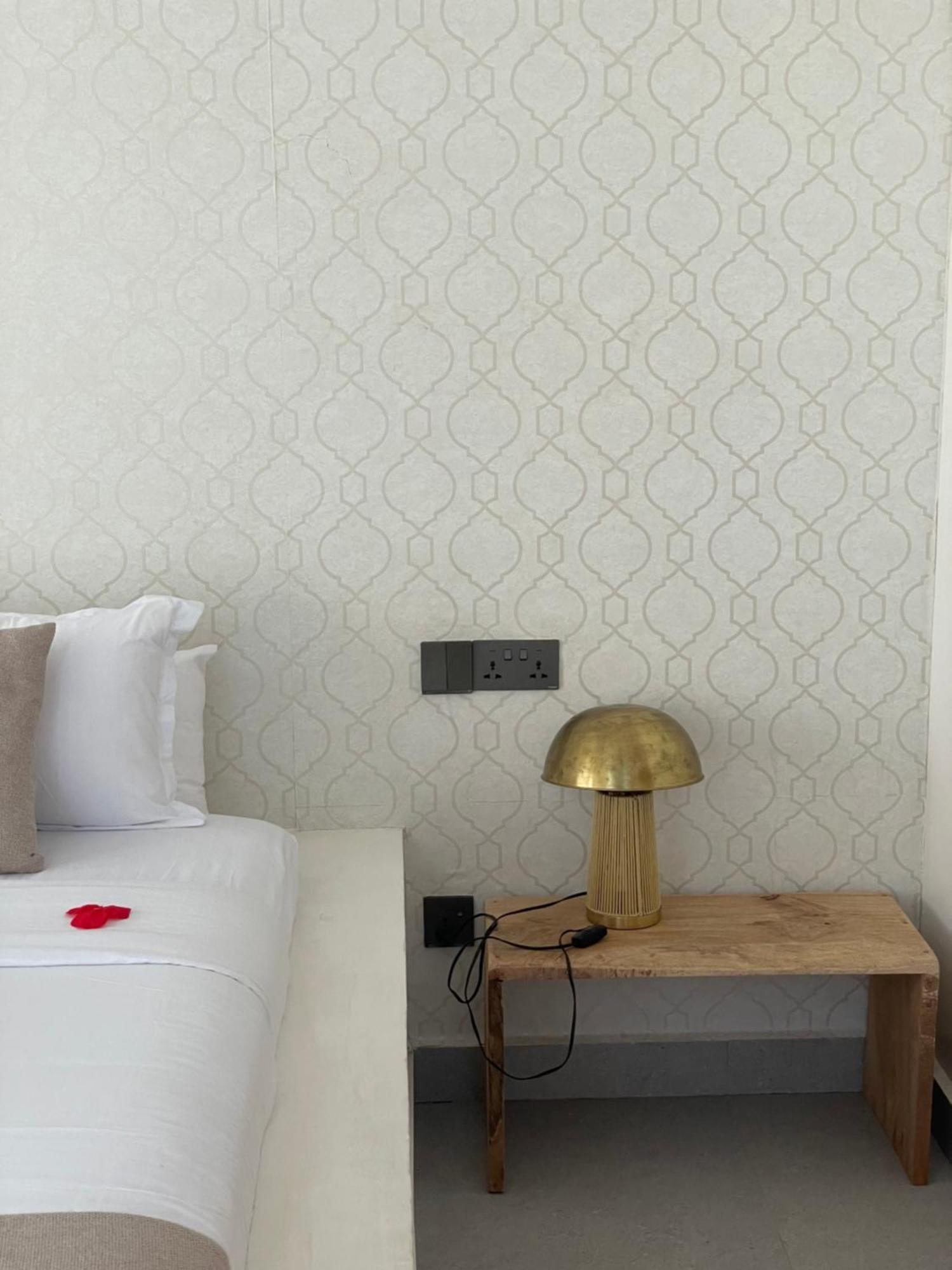 Maison Boheme Bed & Breakfast Нунгви Екстериор снимка